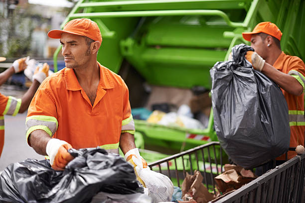 Best Property Management Cleanouts  in Ixonia, WI